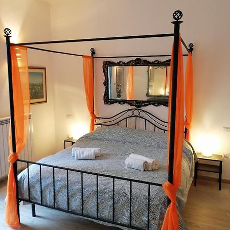 Апартаменты Love Mirrors And Flowers - Affitti Brevi Italia Бари Экстерьер фото